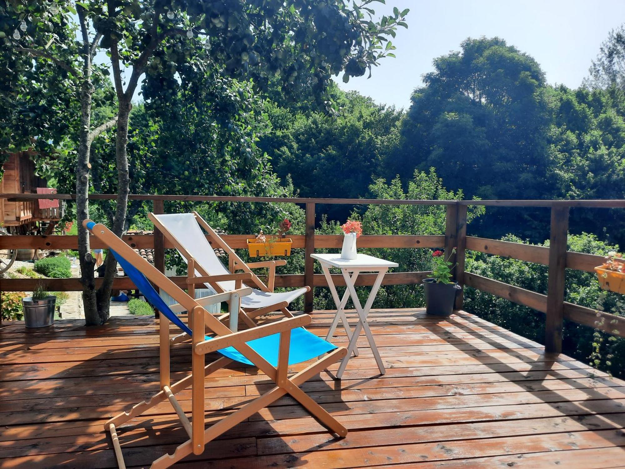 Guest House Kandaferi 2 Елена Екстериор снимка