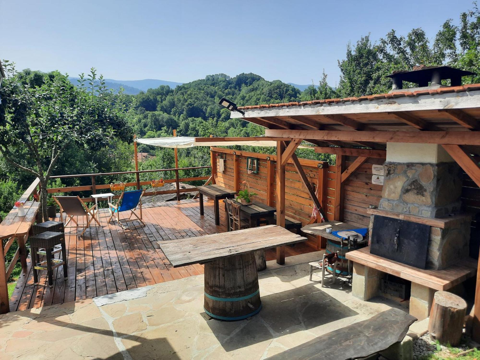 Guest House Kandaferi 2 Елена Екстериор снимка